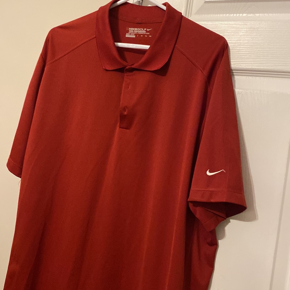 Nike - Picture 3 of 3